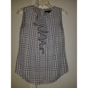WHITE HOUSE/ BLACK MARKET Women's Sleeveless Blouse Top Ruffle Plaid Pink Size 2
